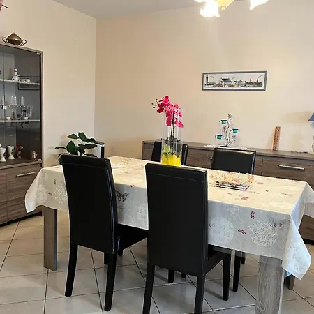 Maison Calme Proche Et Commerces A Holiday home L'Aiguillon-sur-Mer